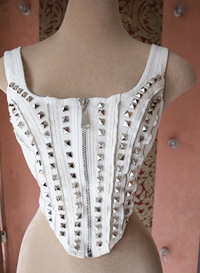 corset estoperoles
