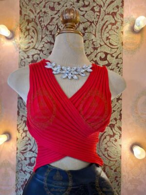 top tejido cruzado c/aplicacio cuello