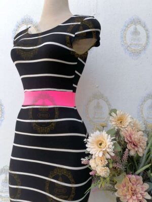 II VESTIDO DE LINEAS