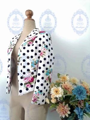 II BLAZER PUNTOS, FLORES