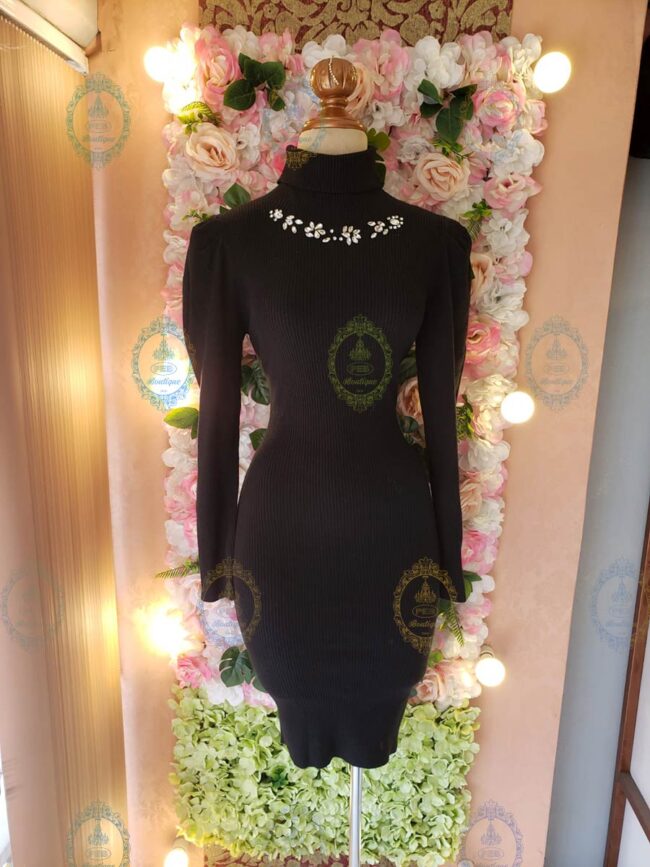 vestido tipo tejido cuello cristales