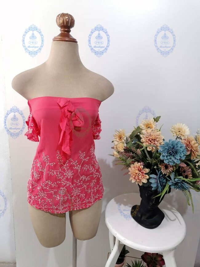 blusa strapless bordada