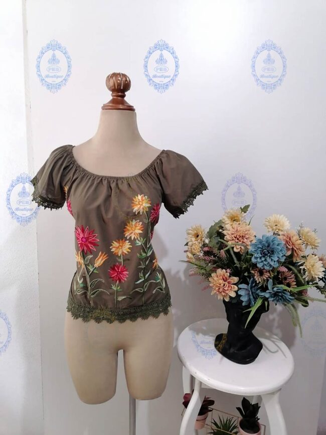 blusa olan rosas