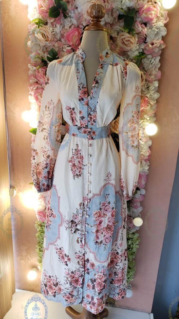 vestido largo línea flores