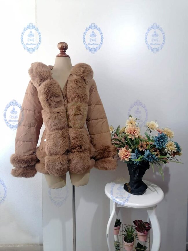 chamarra larga solapa peluche